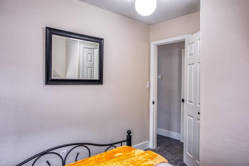 הוילה סקרמנטו 4Br Victorian Walk To Uc Davis & Shriner Med Cen מראה חיצוני תמונה
